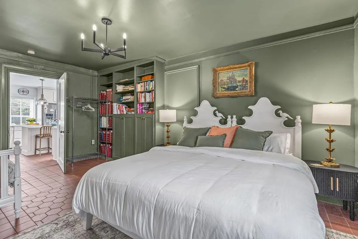 Holiday home Germantown Old Grand House Villa Nashville United States
